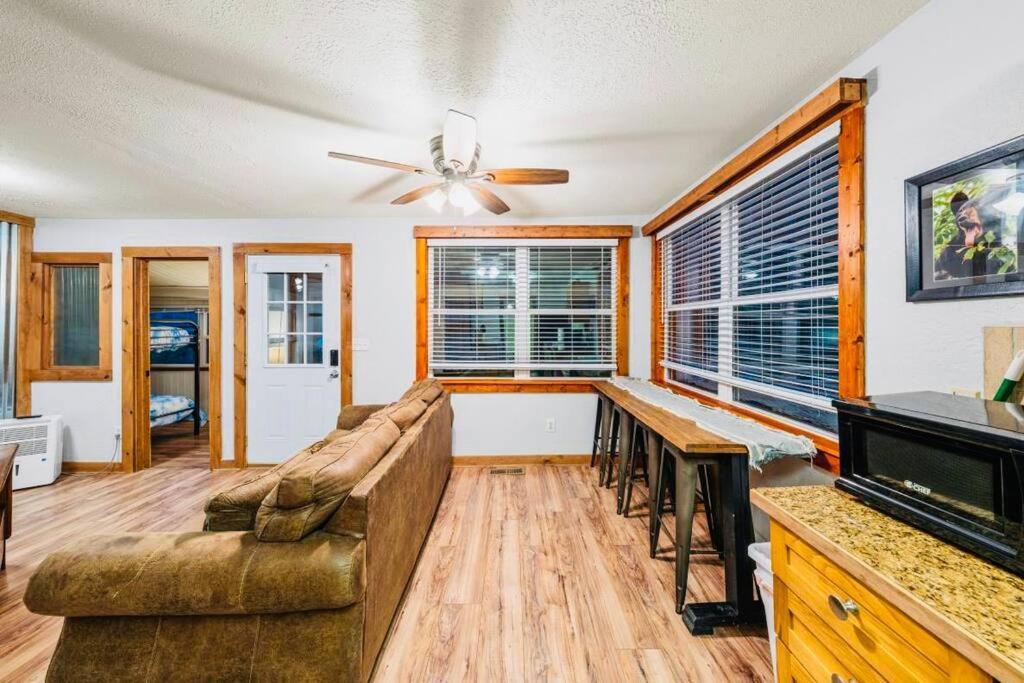 Villa Cozy Cub Mountain Escape à Gatlinburg Extérieur photo
