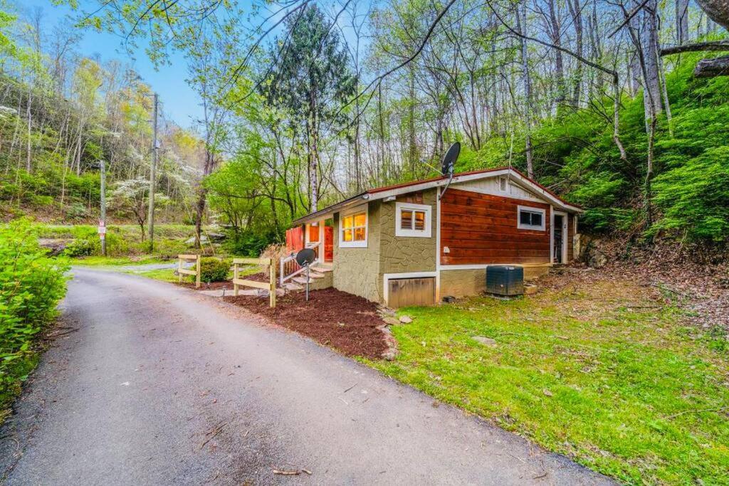 Villa Cozy Cub Mountain Escape à Gatlinburg Extérieur photo
